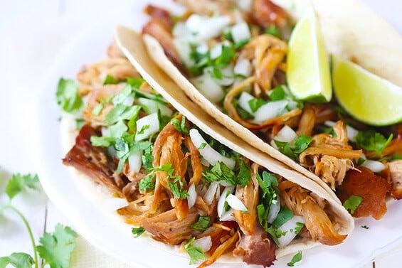 Crispy Slow-Cooker Carnitas {Gimme Some Oven} Crispy Slow Cooker Carnitas -- This favorite Mexican pork recipe is surprisingly easy to make in the crock pot, and it's perfectly tender, juicy, crispy, and SO delicious! Perfect for tacos, burritos, salads and more. | gimmesomeoven.com