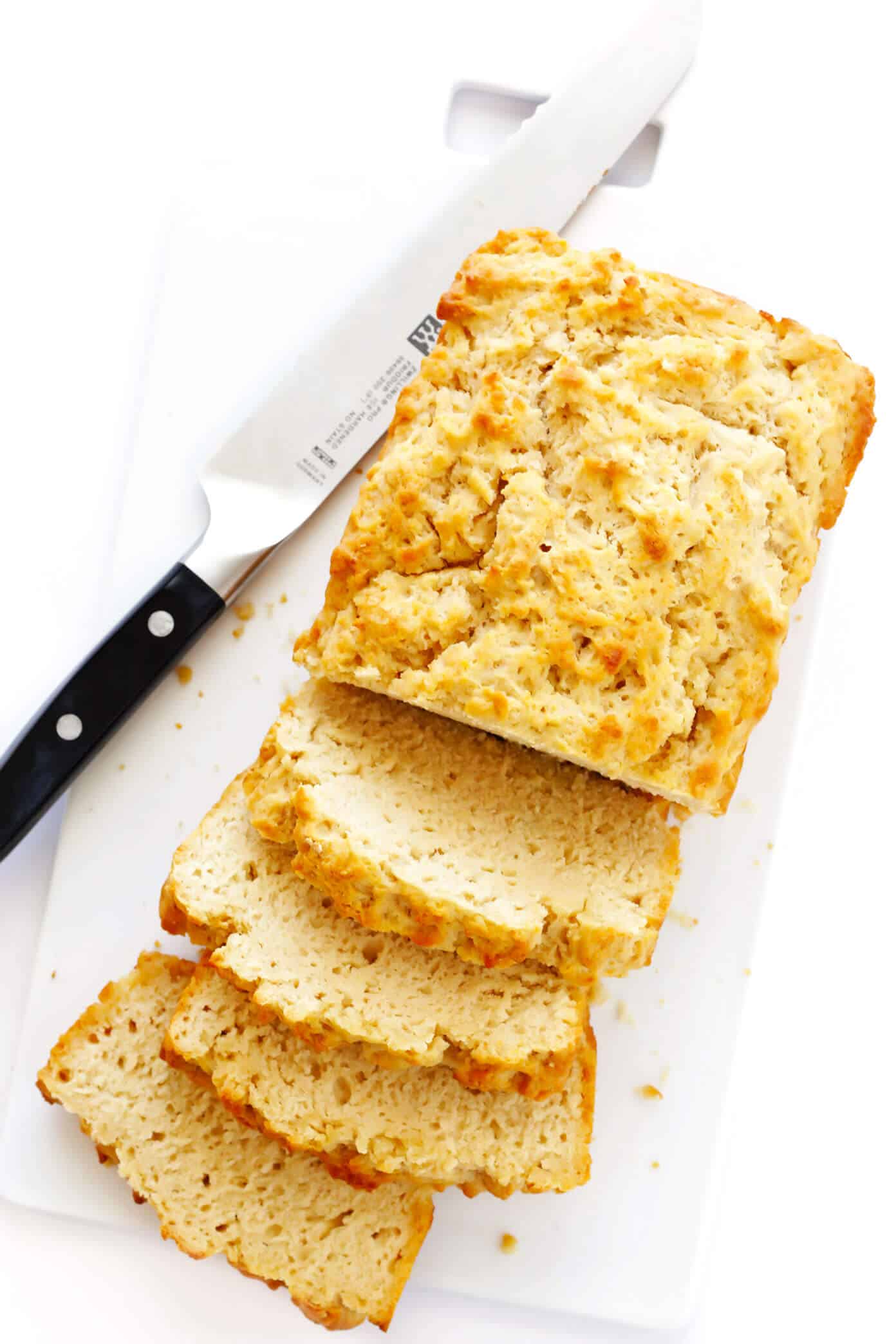 The BEST beer bread recipe! Super easy make with 6 ingredients, naturally sweetened with honey, and so buttery and delicious! | gimmesomeoven.com #bread #beerbread #side #baking #easy #recipe #vegetarian #dinner Easy Beer Bread Recipe