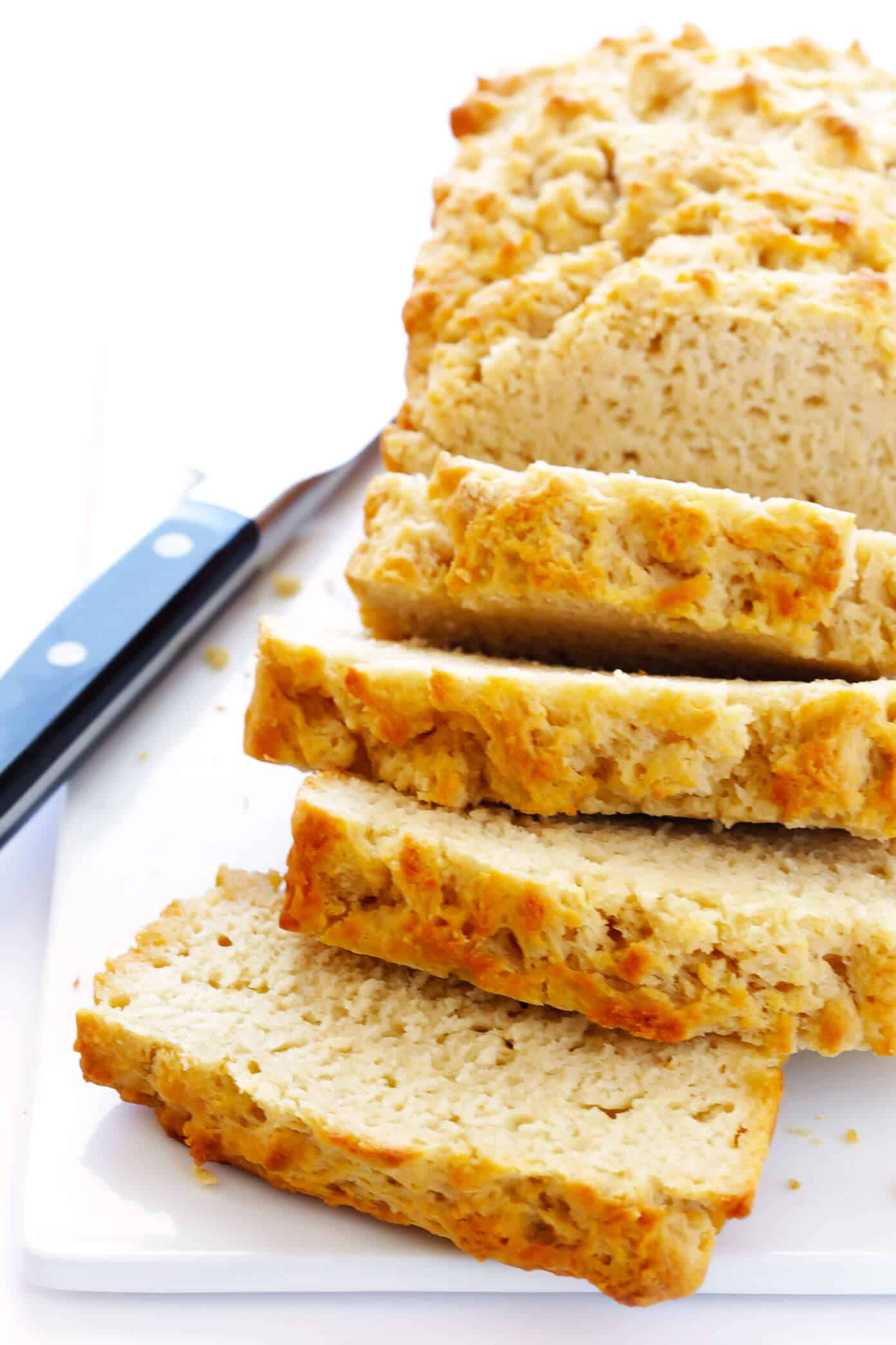 The BEST beer bread recipe! Super easy make with 6 ingredients, naturally sweetened with honey, and so buttery and delicious! | gimmesomeoven.com #bread #beerbread #side #baking #easy #recipe #vegetarian #dinner Best Beer Bread Recipe