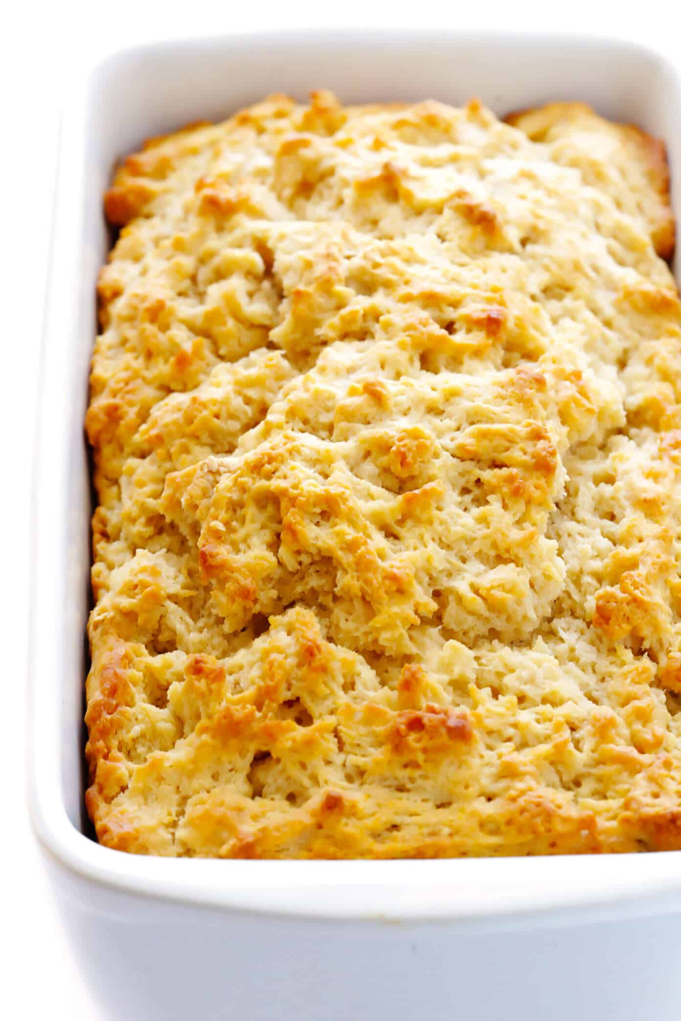 The BEST beer bread recipe! Super easy make with 6 ingredients, naturally sweetened with honey, and so buttery and delicious! | gimmesomeoven.com #bread #beerbread #side #baking #easy #recipe #vegetarian #dinner Honey Beer Bread Recipe